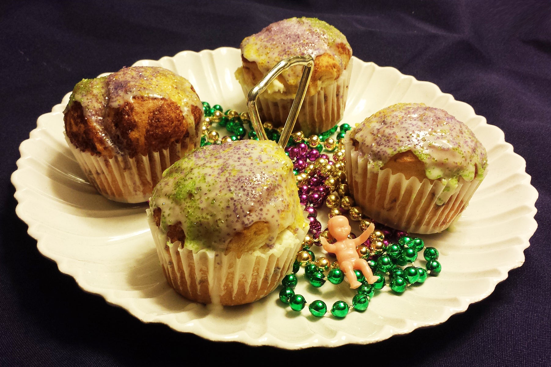 DIY Mardi Gras Series: Fast and Easy King Cake Cupcakes