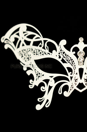 Guilded Butterfly Venetian Mask (White)