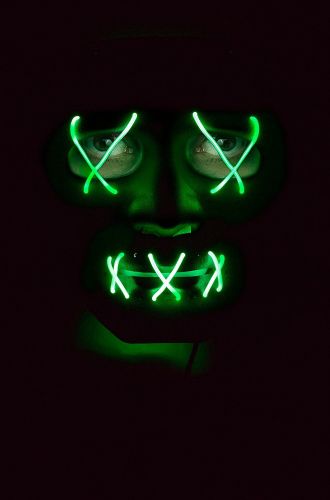 String Illumination Mask (Black/Green)
